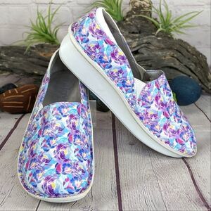 Alegria Debra Water Baby Professional Nursing Shoe Clogs